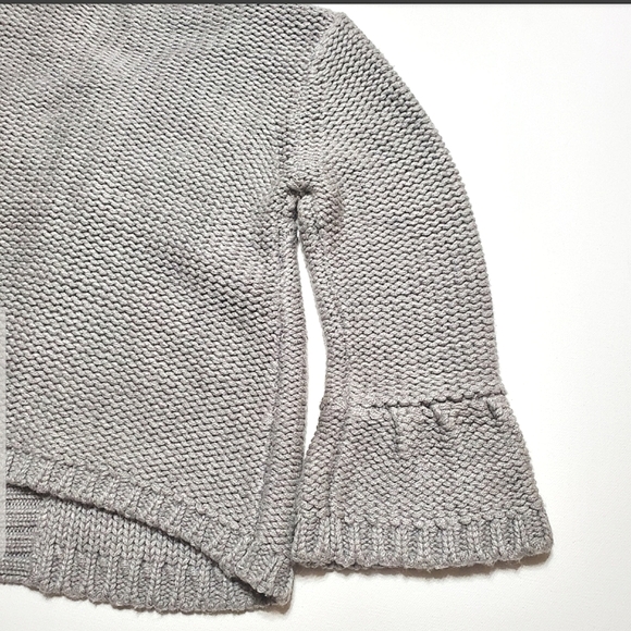 iDOLL Gray Knit Sweater Size M - Picture 6 of 8